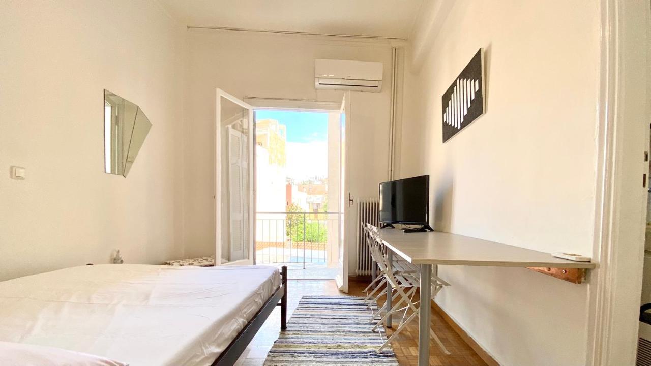 The Bohemian In Exarcheia Athens Center Apartment Екстериор снимка